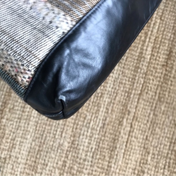 BRIXTON Vancouver handbag purse with woven fabric. - Picture 7 of 9